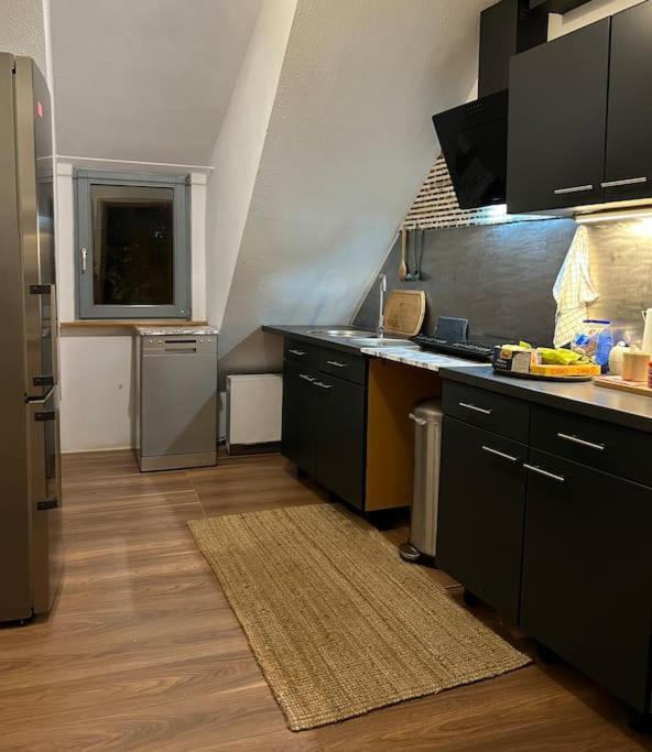 Boho Apartment In Der Stadtmitte Лар Экстерьер фото
