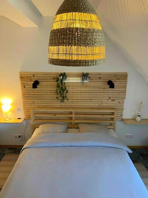 Boho Apartment In Der Stadtmitte Лар Экстерьер фото